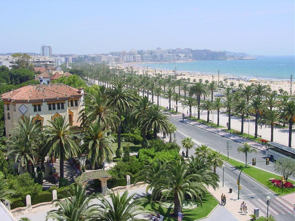 Anunci Tancat Capellans * Salou